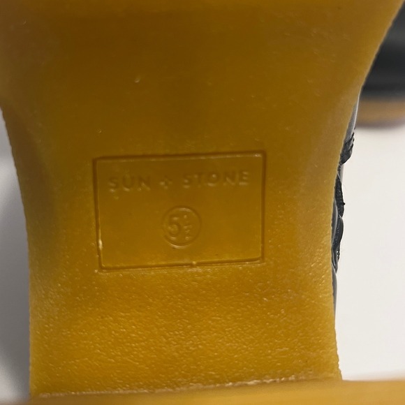 New Sun + Stone Women Black Chunky Platform Block Lug Sole Ankle Boots Side Zip - Picture 9 of 9